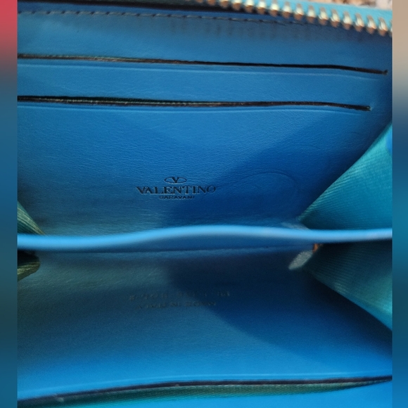 Valentino Rockstud Leather Coin Purse Wallet - Picture 4 of 8